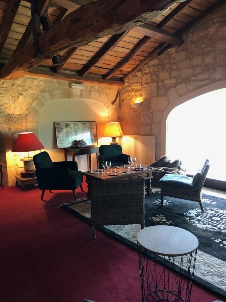 Chateau De La Vieille Chapelle *