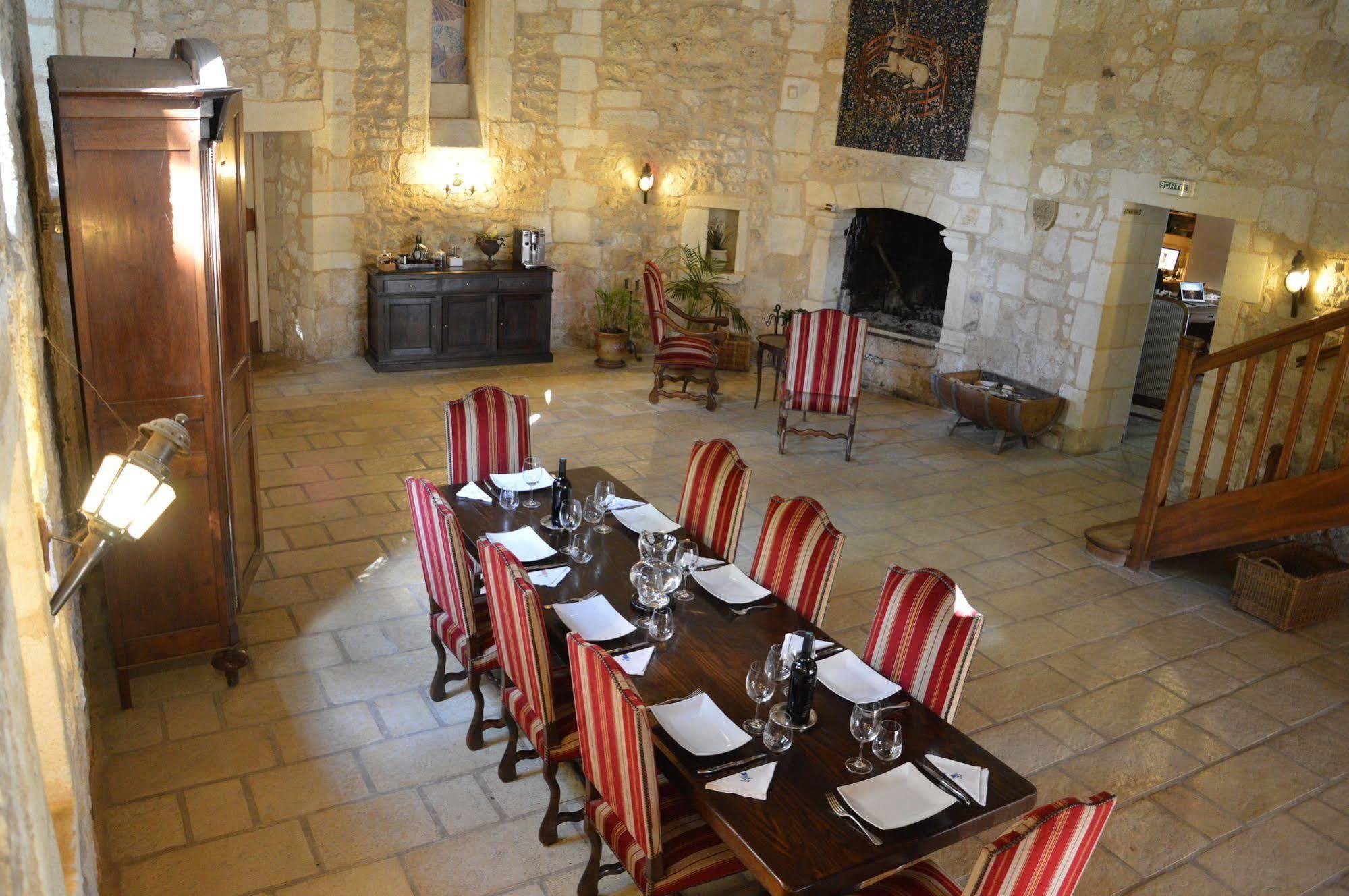 Chateau De La Vieille Chapelle Bed & Breakfast