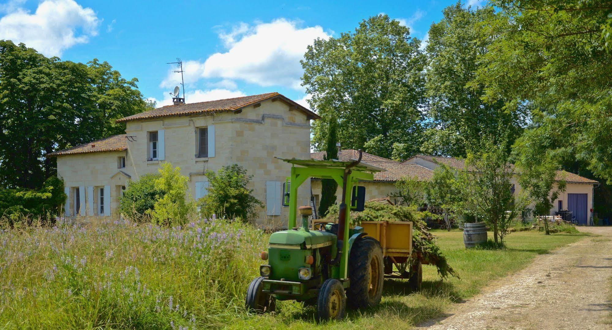 Chateau De La Vieille Chapelle Bed & Breakfast